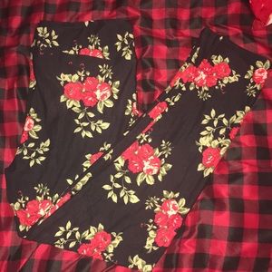 Lularoe TC rose leggings